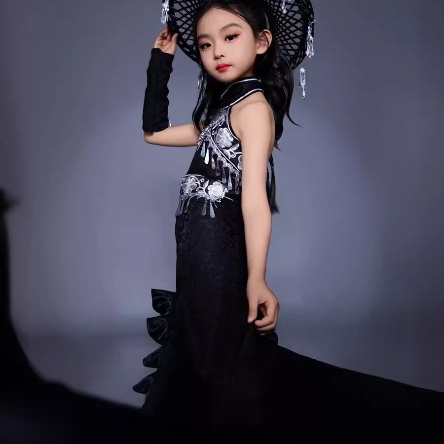Costume pour enfants, jupe tra - Ethnic Fashion Runway avis et prix